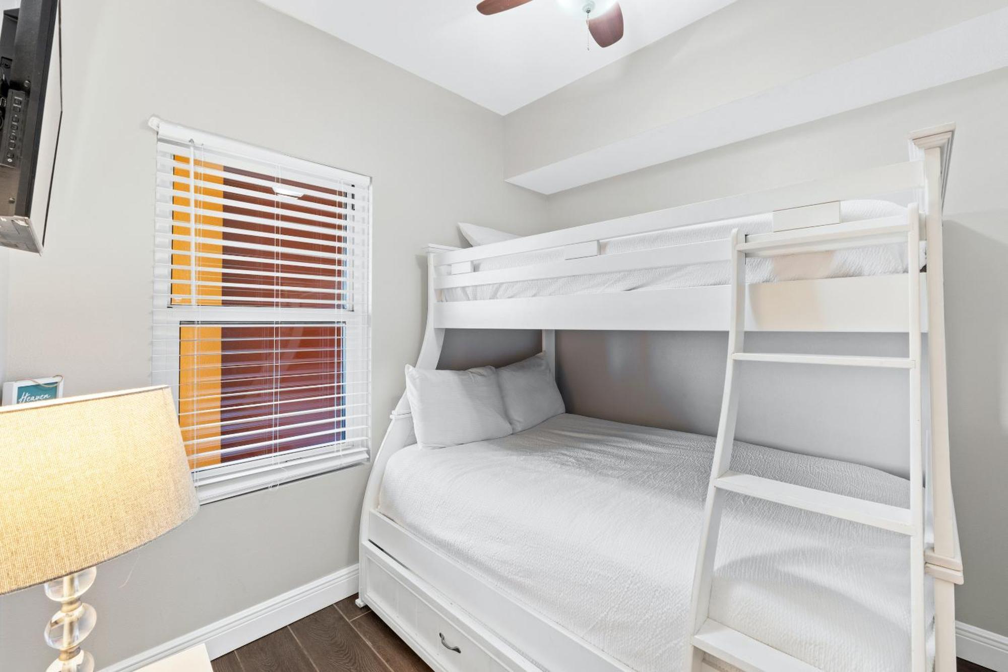 Calypso Beach Resort Towers パナマシティービーチ 部屋 写真